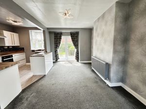 Dining Room- click for photo gallery